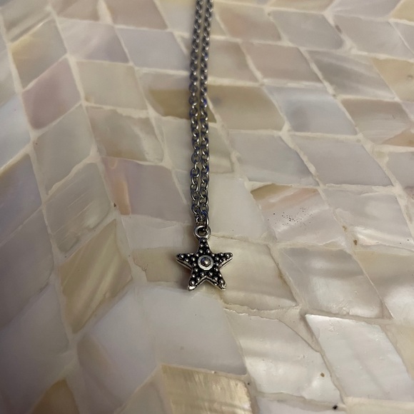 Necklaces - Picture 5 of 9